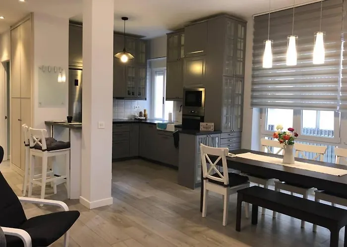 Piso Exterior Centro De Apartment Leon